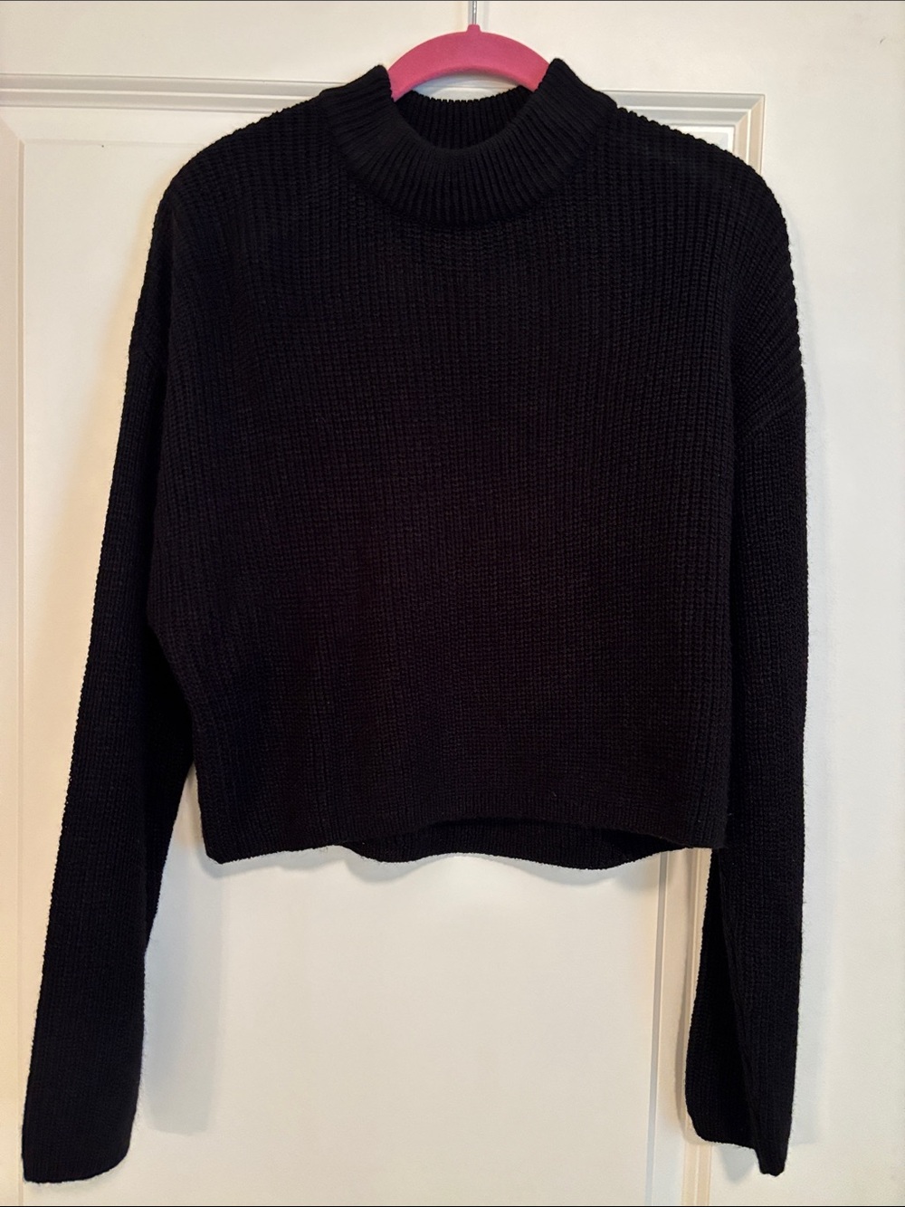 H&M Women's Cropped Ribbed Mock Neck Sweater